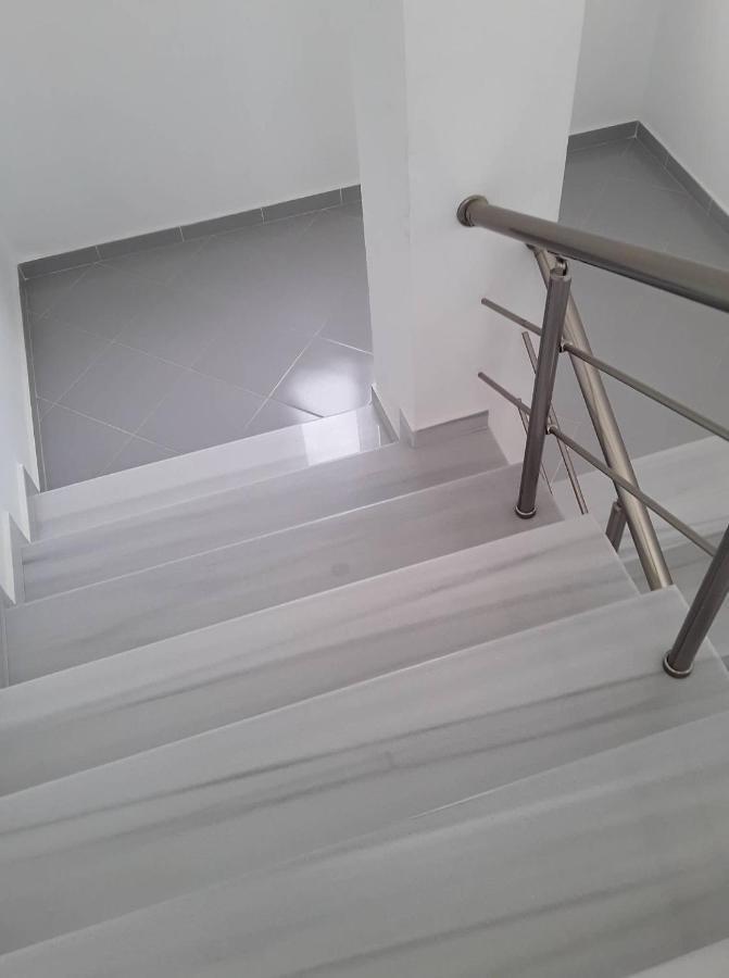 Caldera Vista Apartaments Саранде Екстериор снимка