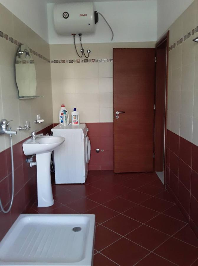 Caldera Vista Apartaments Саранде Екстериор снимка